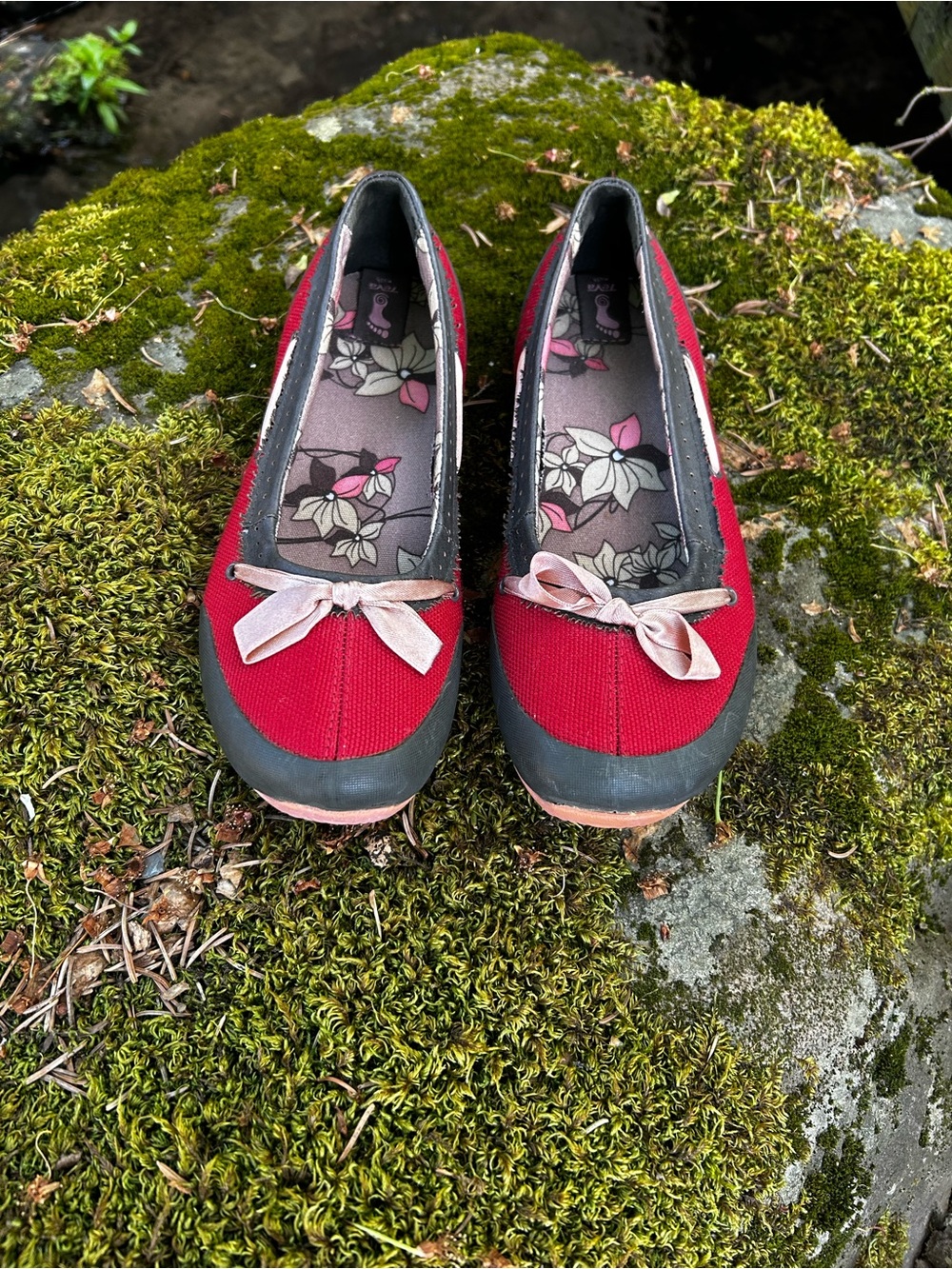 Teva Cerella Ballet Flats Size 5.5